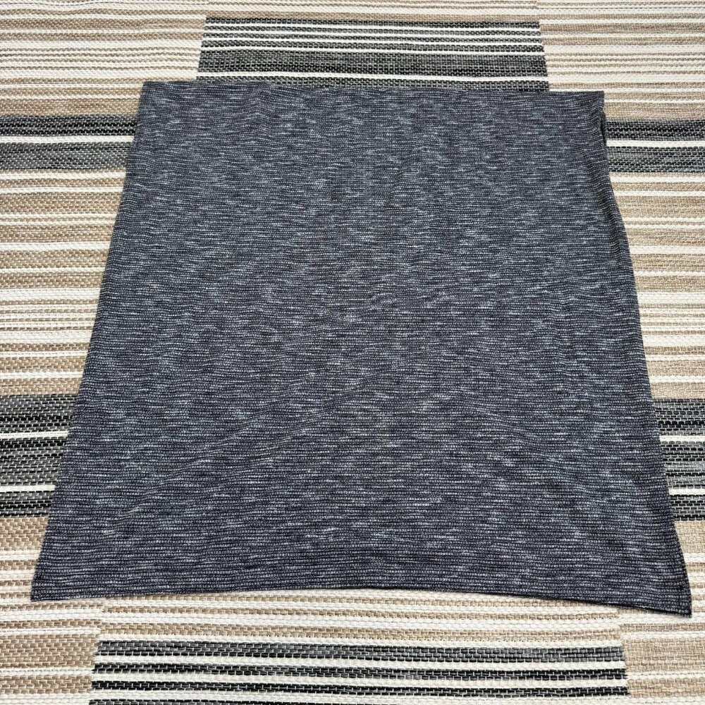 Lululemon Women's Vinyasa Scarf Snap Closure Neck Shawl Wrap Gray Black OS